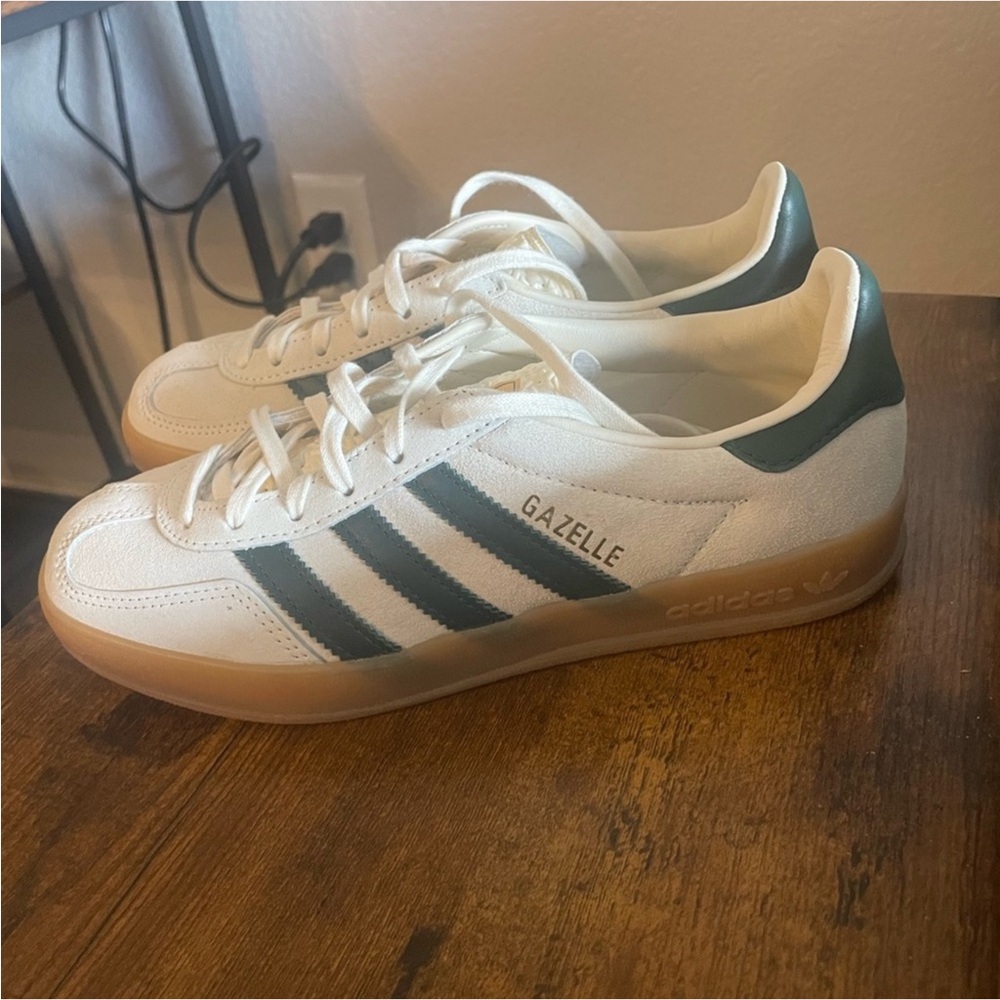 Adidas Gazelle White and Dark Green Sneakers men's 5 fits women's 6